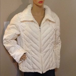 Nine West Plus Size Cream Puffer Jacket w/Pockets